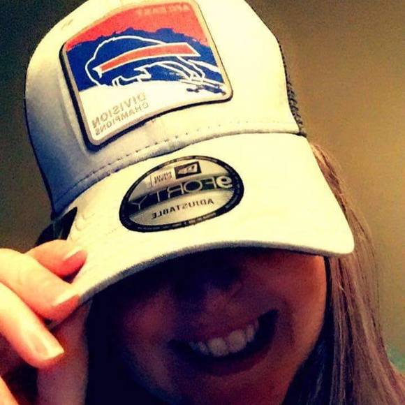 Meet your Posher, Jillian - Picture 1 of 1